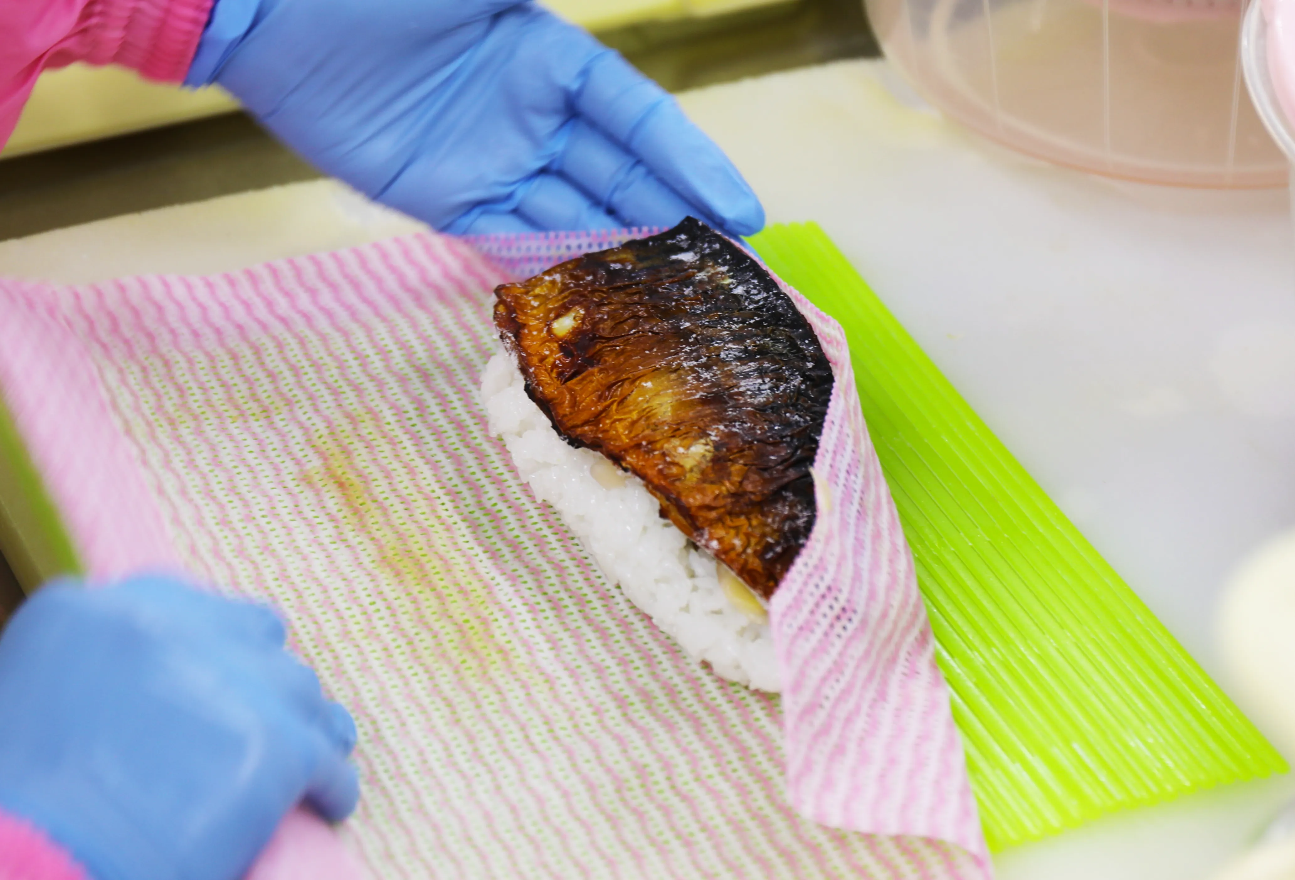 焼きサバ寿司等の製造販売